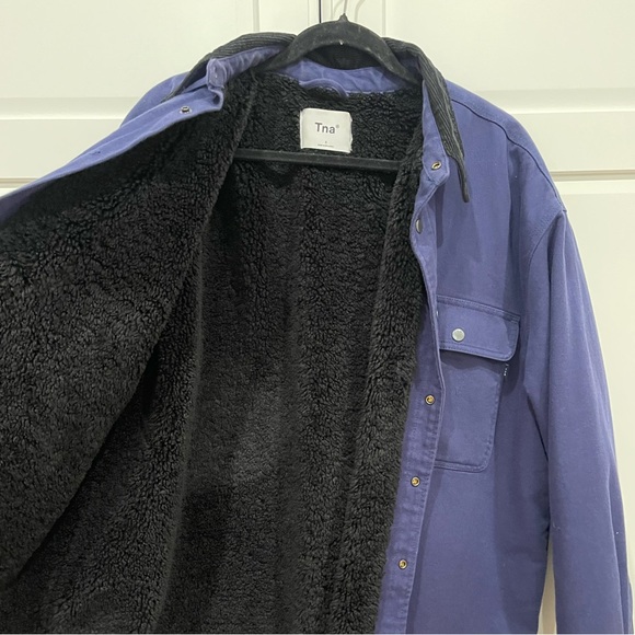 Aritzia TNA Turner Shirt Jacket - Picture 5 of 9